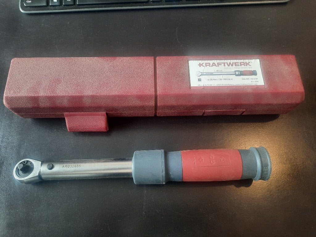 Clé dynamométrique, Enlèvement