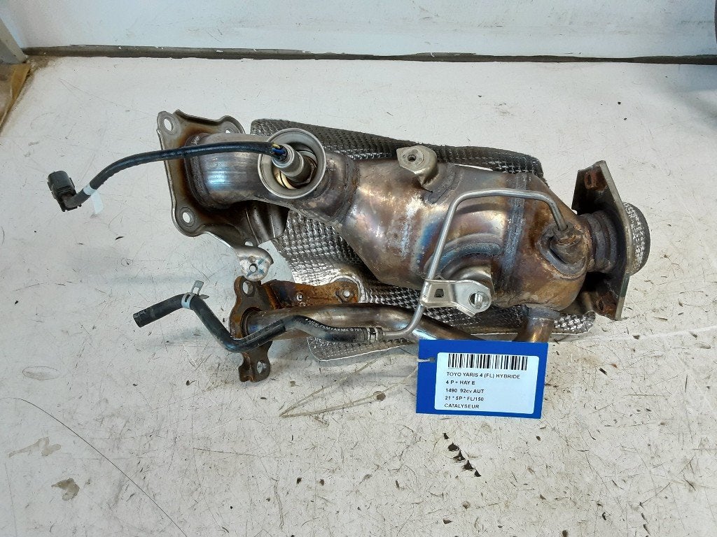 KATALYSATOR Toyota Yaris IV (P21 / PA1 / PH1) (01-2020/-), Gebruikt, Toyota