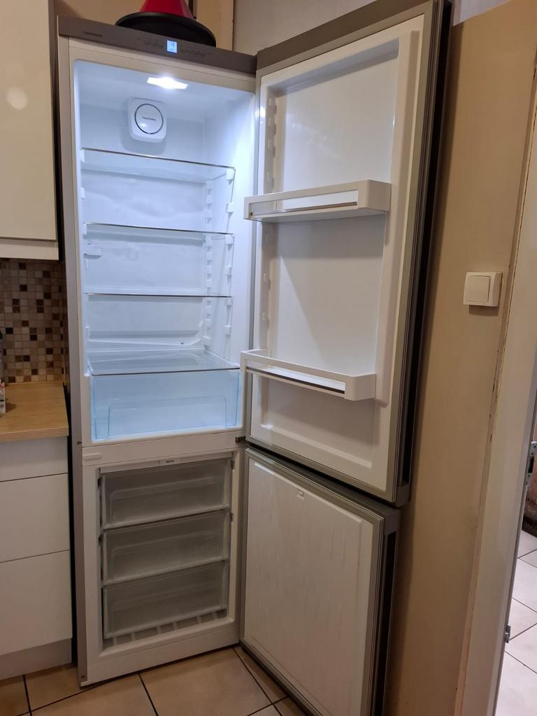 Frigo marque LIEBHERR, Electroménager, Enlèvement