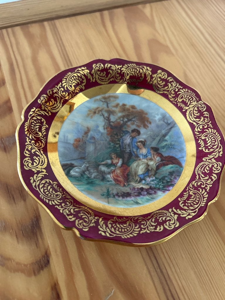 Assiette en porcelaine, Antiquités & Art, Envoi