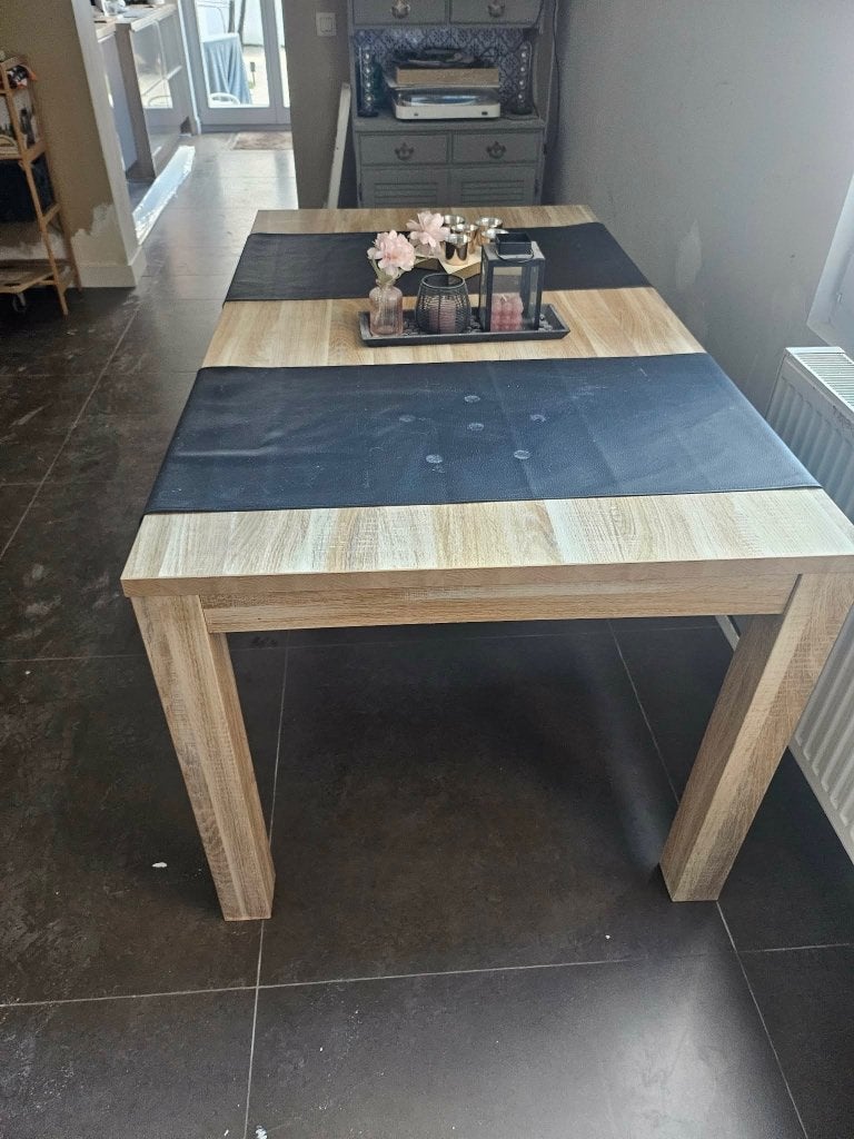 Eettafel met 4 stoelen, Huis en Inrichting, Tafels | Eettafels, Ophalen, Gebruikt, Rechthoekig