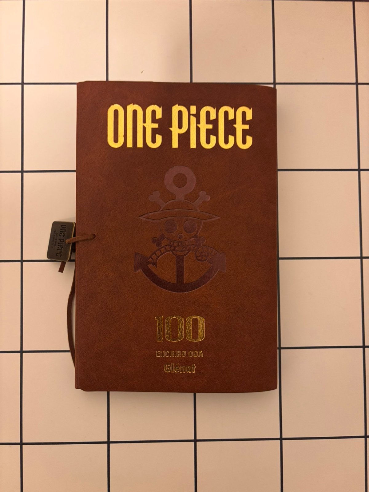 One piece tome 100 collector, Enlèvement ou Envoi, Comme neuf