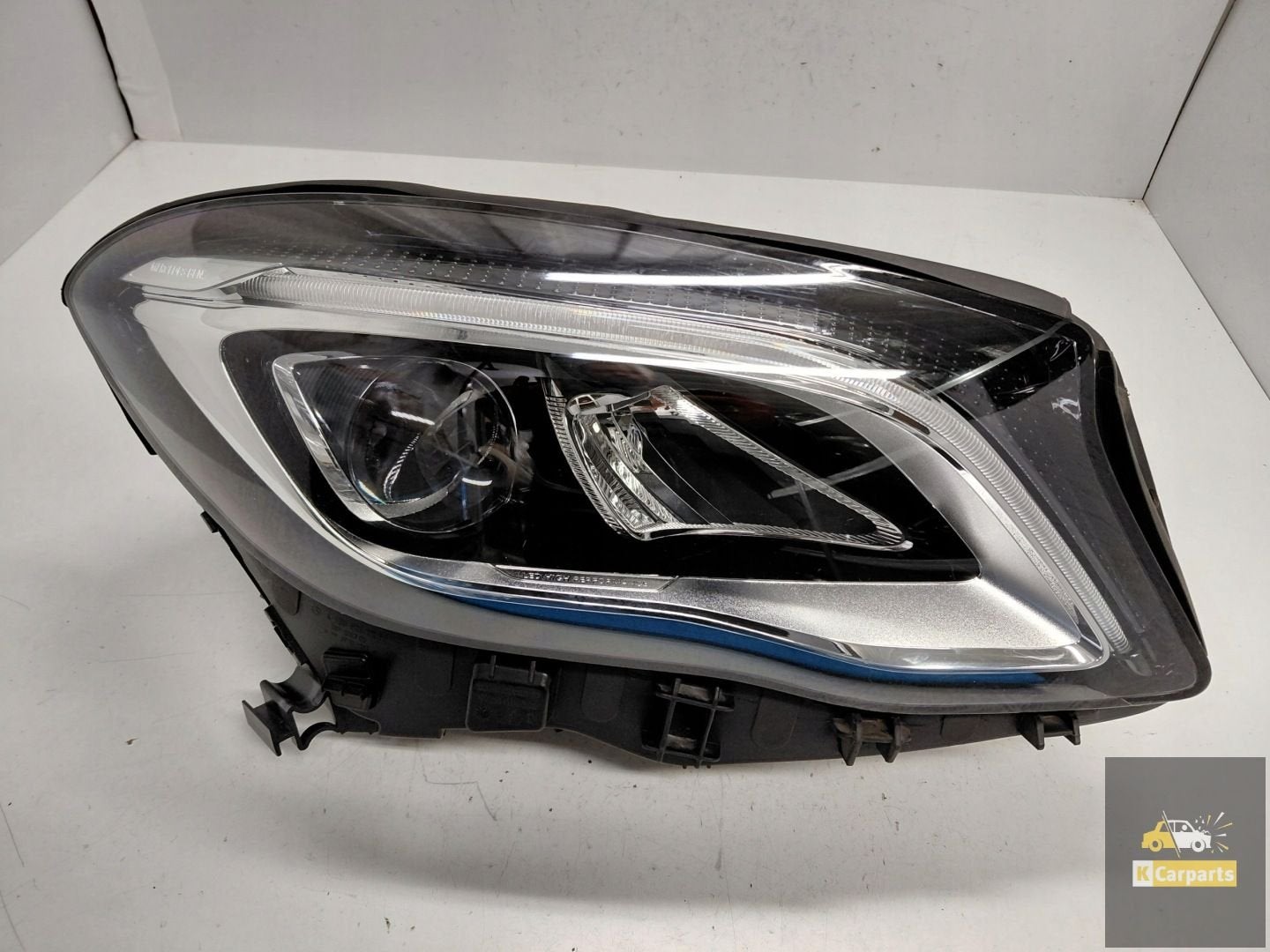 A1569067000, Mercedes GLA W156, feu de position arri re LED, Mercedes-Benz AG, Mercedes-Benz, Utilisé, Mercedesstrasse 120
70372  Stuttgart, DE