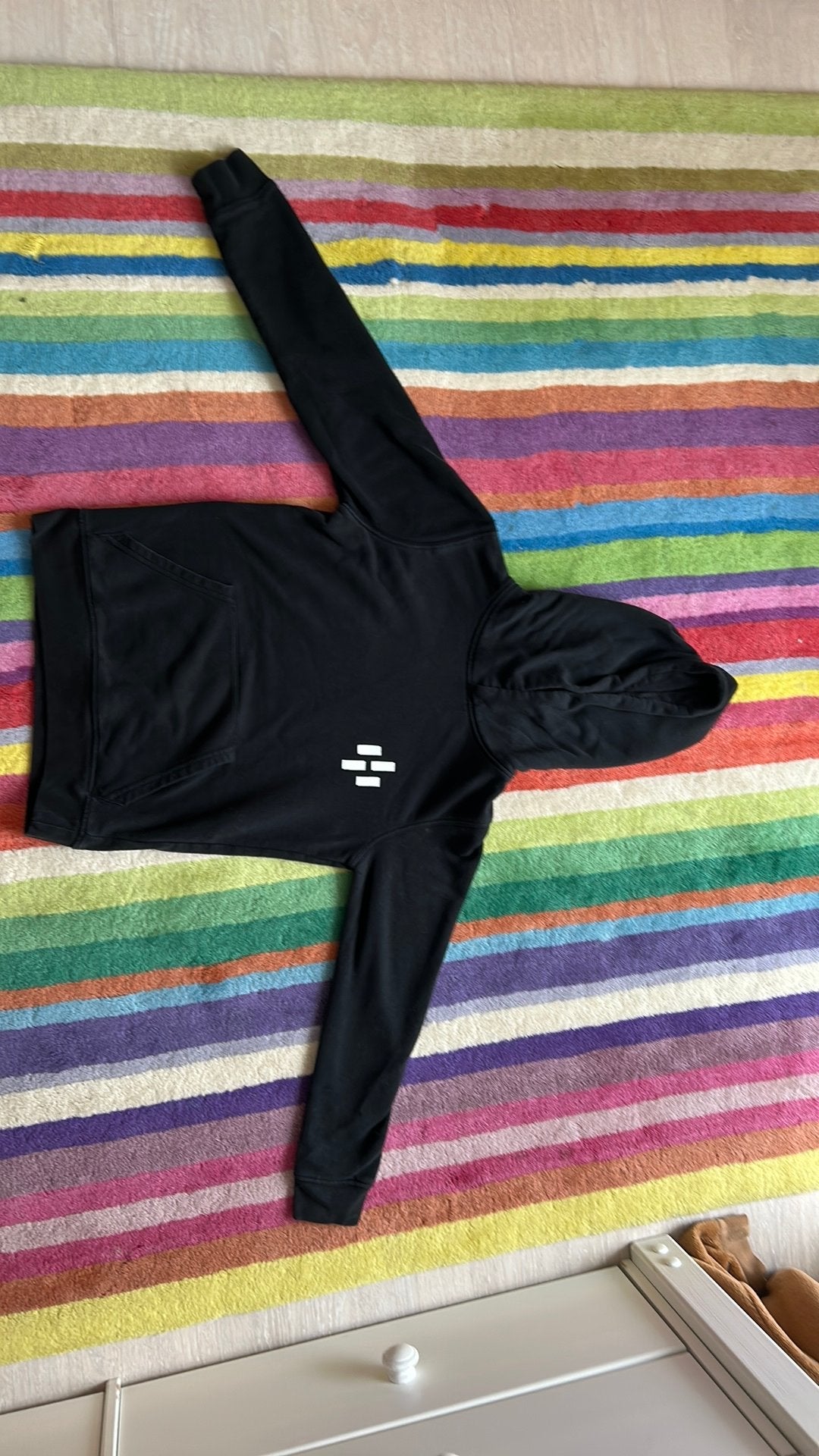 zwarte hoodie, Kinderen en Baby's, Kinderkleding | Maat 140, Ophalen, Zo goed als nieuw, Jongen of Meisje, Trui of Vest