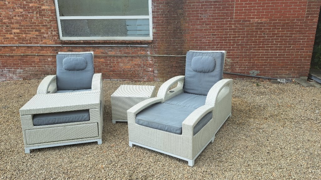 Terras Lounge set 2 personen met tafeltje, Tuin en Terras, Tuinsets en Loungesets, Ophalen, Kunststof, Gebruikt, Bijzettafel