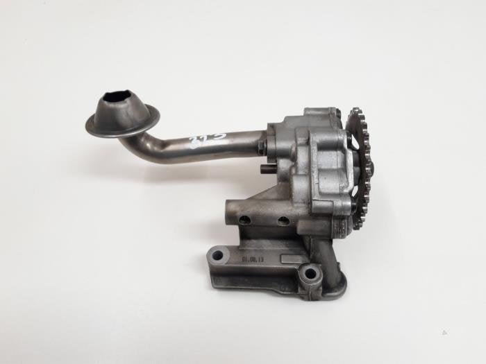 Pompe à huile d'un Volkswagen Golf, Volkswagen, -, 3 mois de garantie, Utilisé