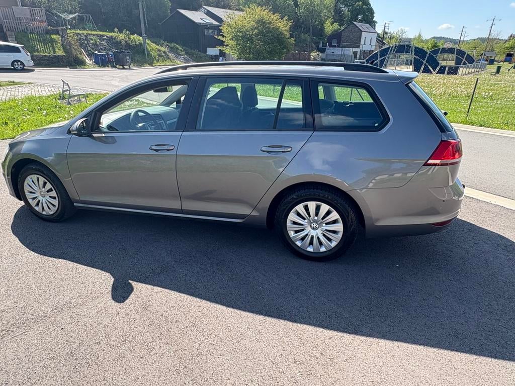 Golf 7 break clim gps tres propre 342000klm 2014 3200€, Auto's, Particulier, Te koop