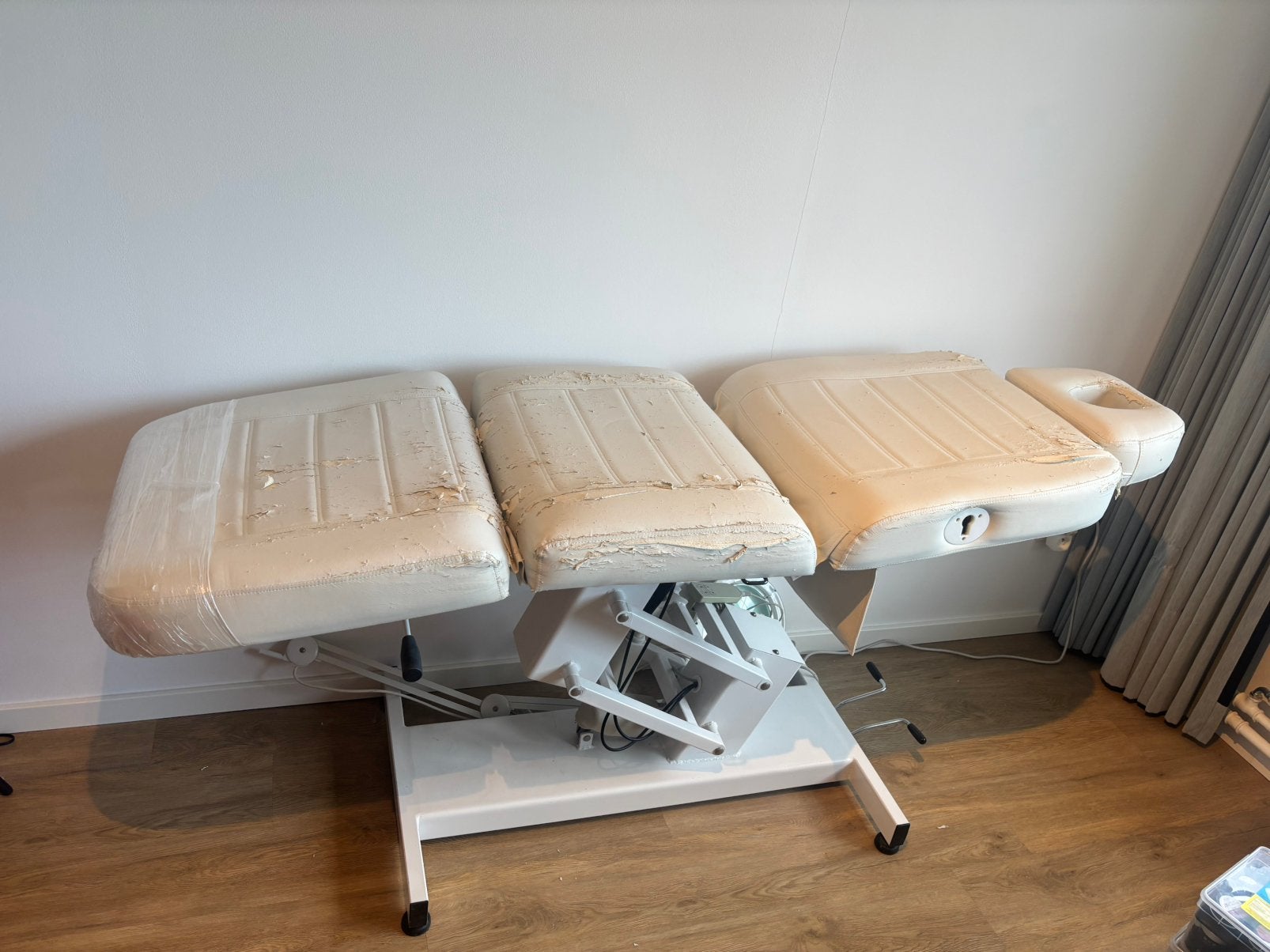 Massagestoel / behandelstoel, Ophalen, Gebruikt