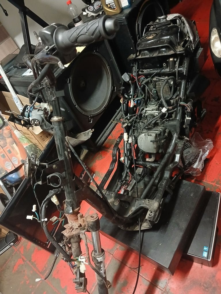 neco one for voor onderdelen chassis en blokk met papieren, Fietsen en Brommers, Ophalen, Gebruikt, Overige typen, Overige merken