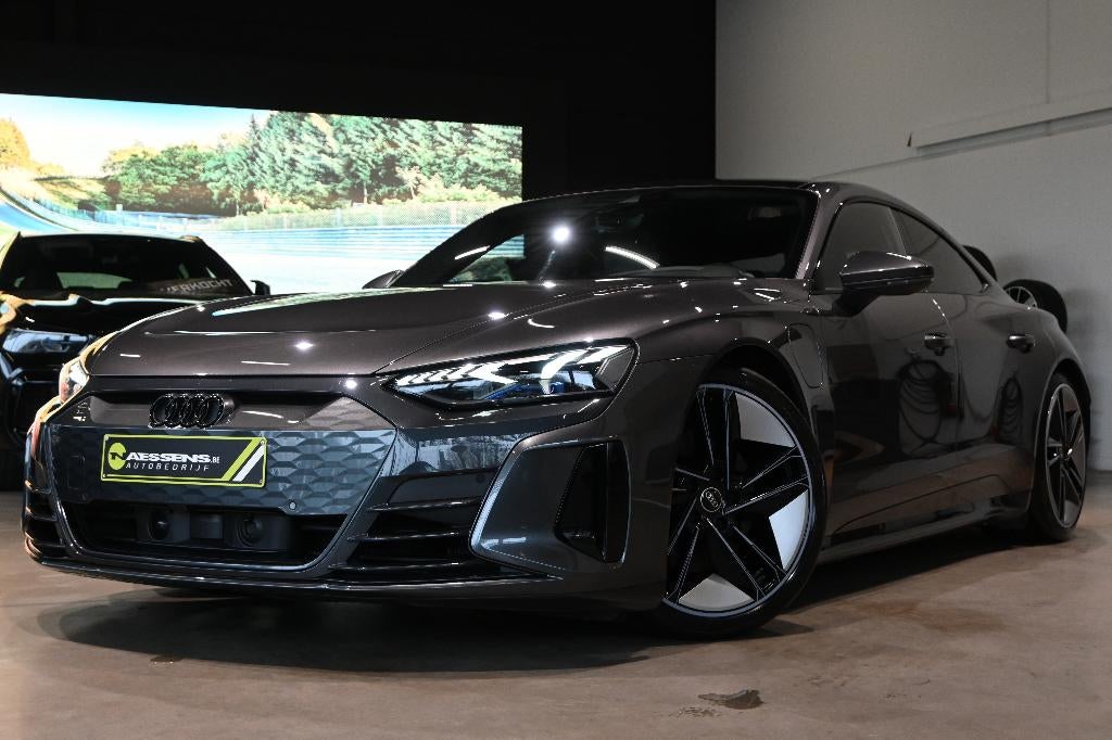 Audi E-Tron GT Quattro 93.4 kWh *LASER/PANO/B&O/MATRIX/CAM*, Auto's, Automaat, 350 kW, Zilver of Grijs, Te koop