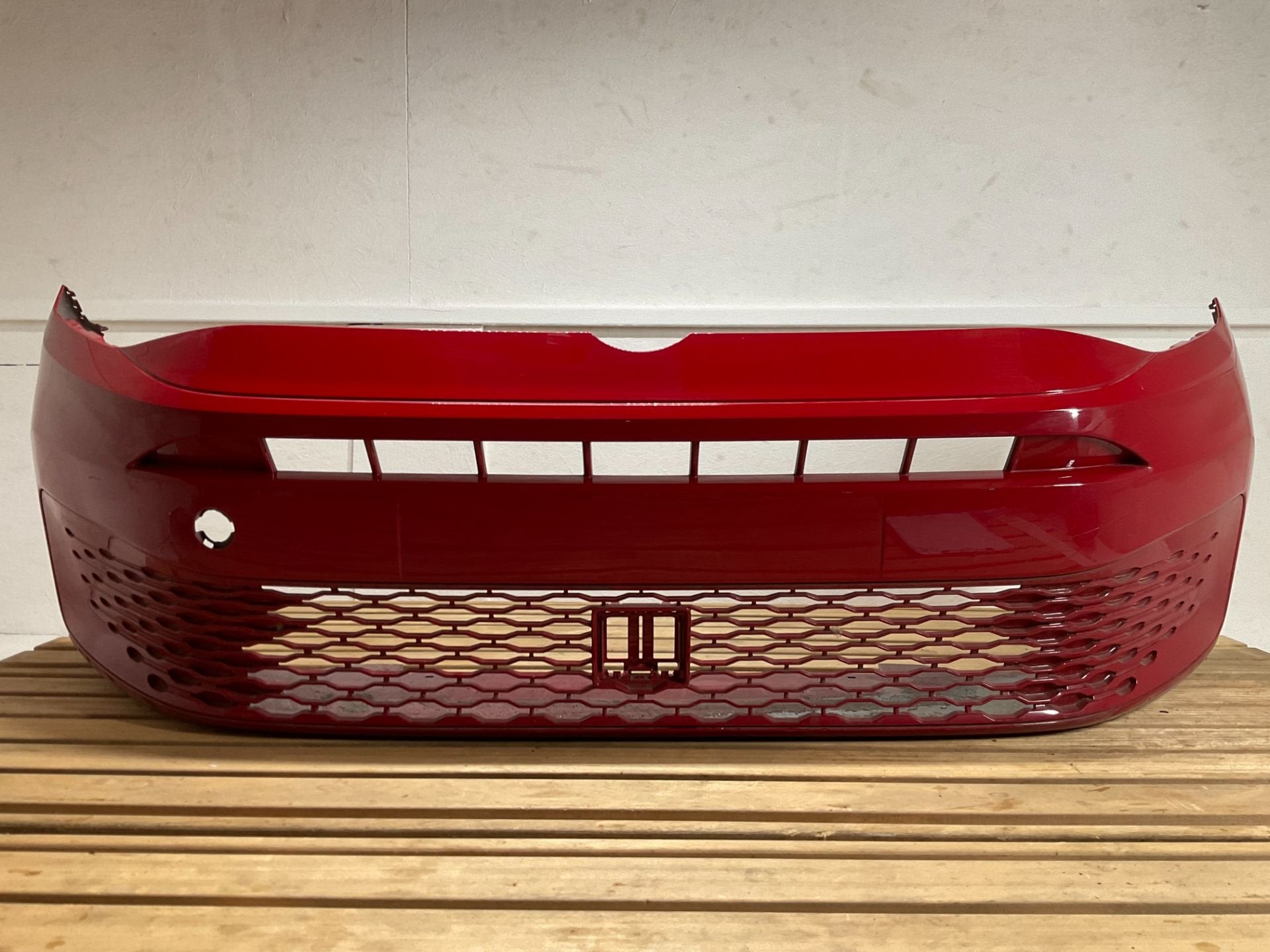 Bumper Volkswagen CADDY 2K7 2K7807221A 2021-2025 Voorbumper, Gebruikt, Volkswagen AG, Vw@volkswagen.de, Bumper