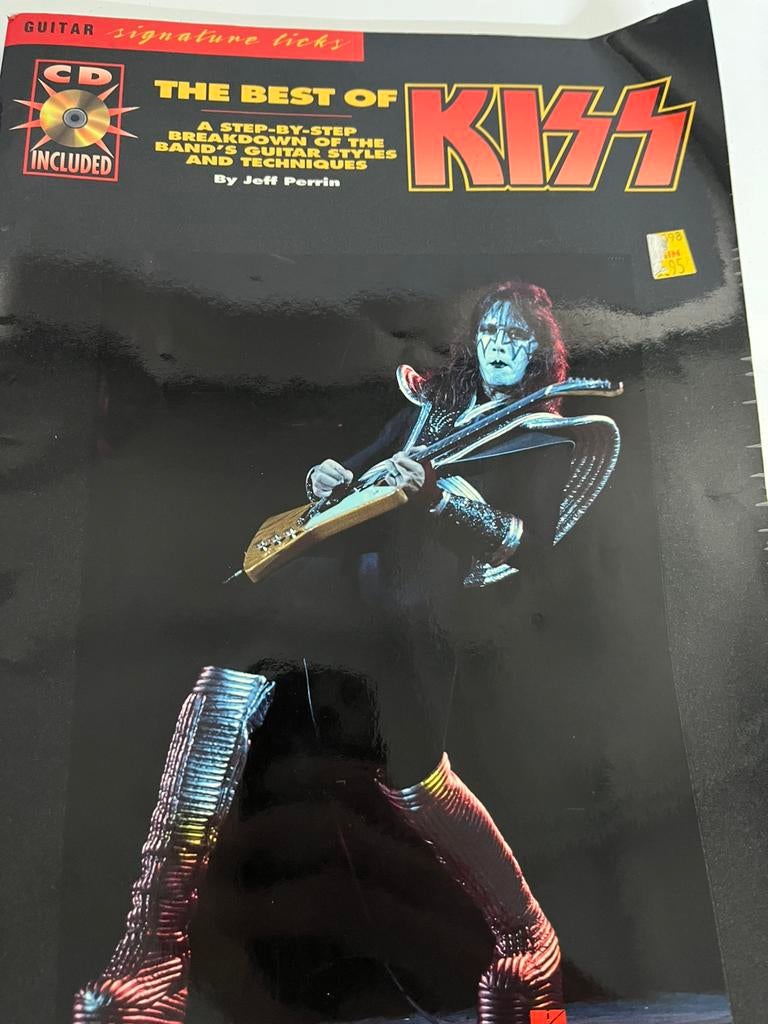 guitar tabs - Kiss, korn, slipknot, Musique & Instruments, Partitions, Guitare, Artiste ou Compositeur, Comme neuf, Enlèvement