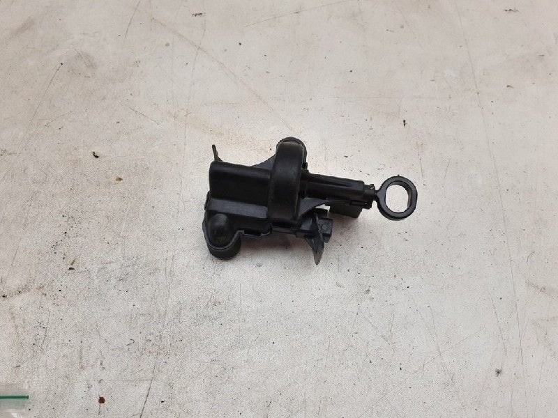 MOTOR VERGRENDELING TANKKLEP Toyota Aygo (B40), Gebruikt, Toyota