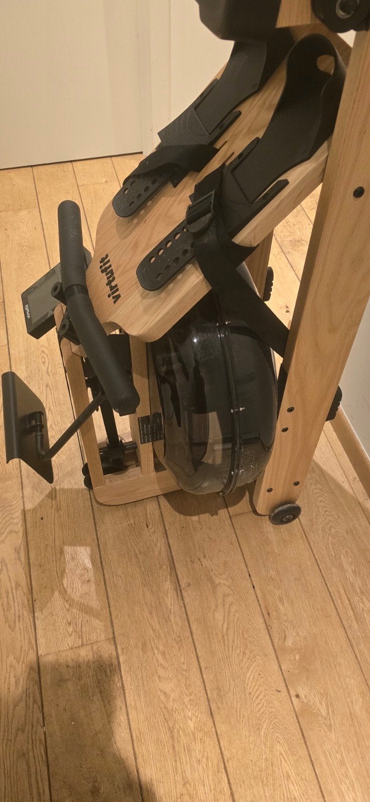 Te koop: VirtuFit Elite Water Resistance Roeitrainer – €450, Ophalen, Roeitrainer