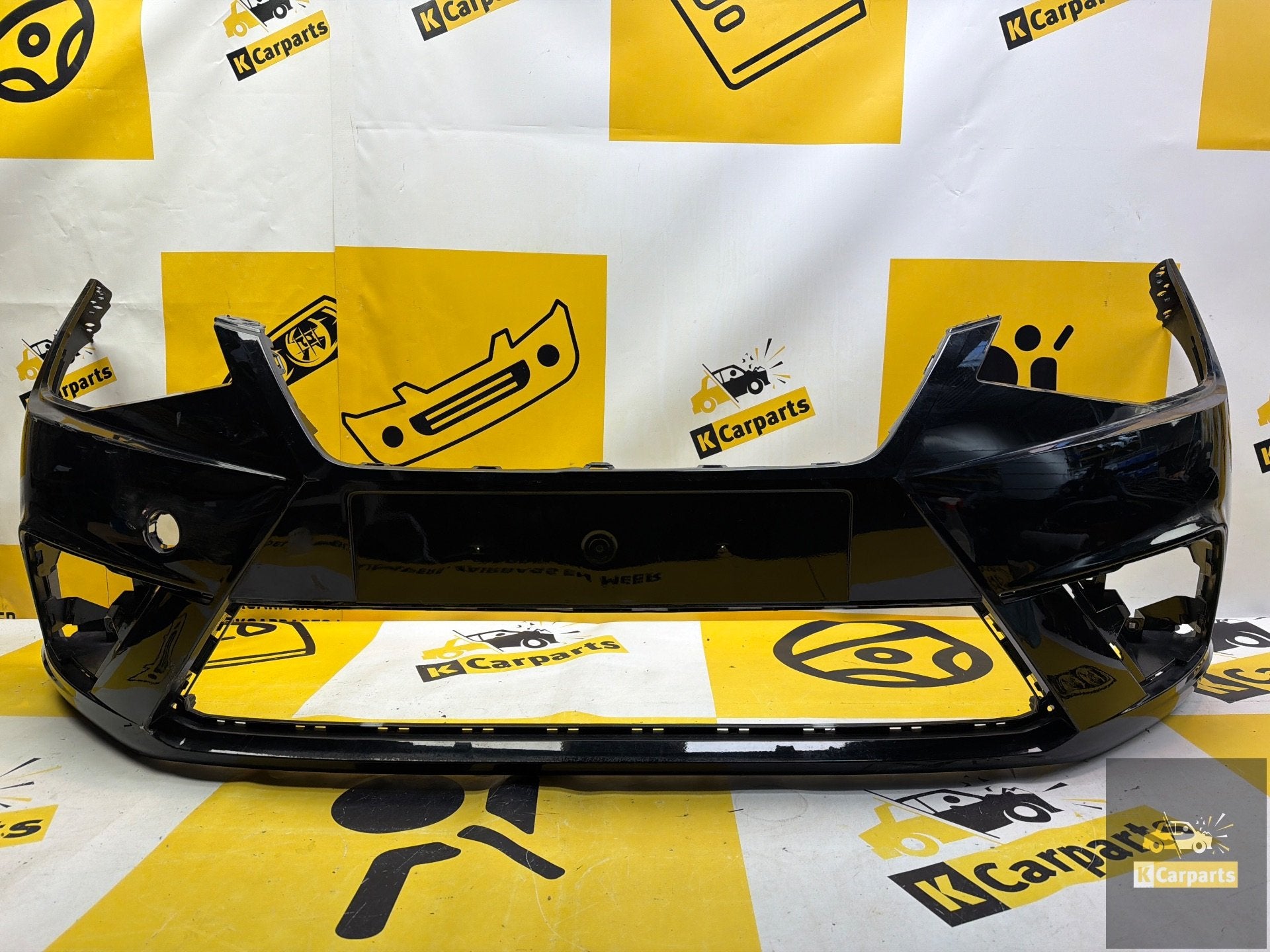 Voorbumper seat ibiza 5 V 6F Origineel bumper 6F0807221D, Gebruikt, Voor, Autovia A-2, Km 585 585
08760  Martorell, ES, SEAT S.A.