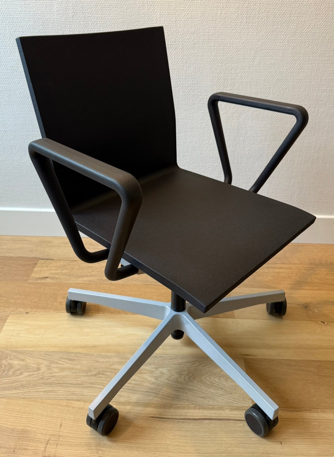 1 Maarten van Severen .04 Vitra bureaustoel, Enlèvement ou Envoi, Comme neuf, Chaise de bureau