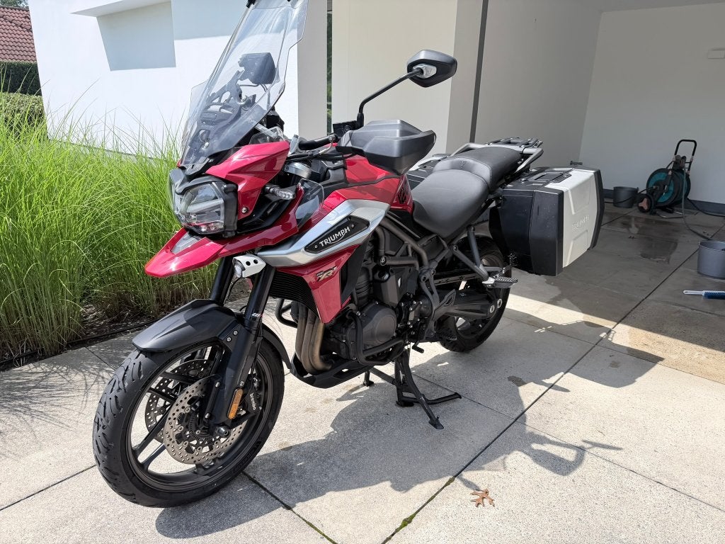 Triumph Tiger 1200 XRT (2018) – Full Option & Reisklaar!, Motoren, Handvatverwarming, 1215 cc, Occasion, 3 cilinders