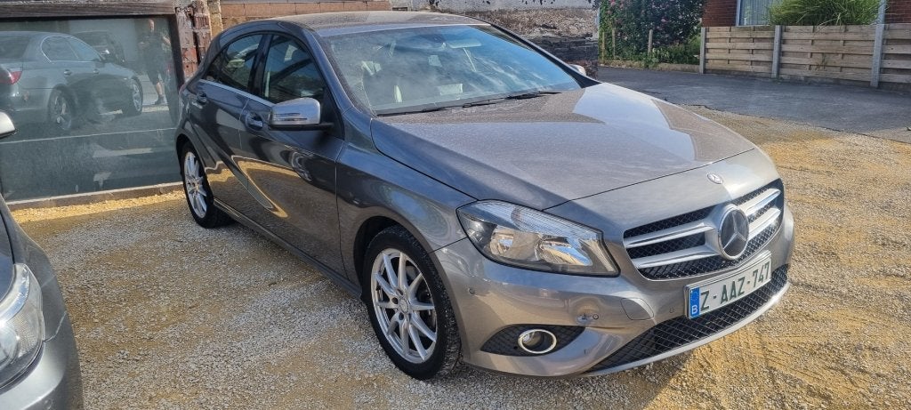 Mercedes A180 Bleu Efficiency, 90 kW, Achat, Entreprise, Noir