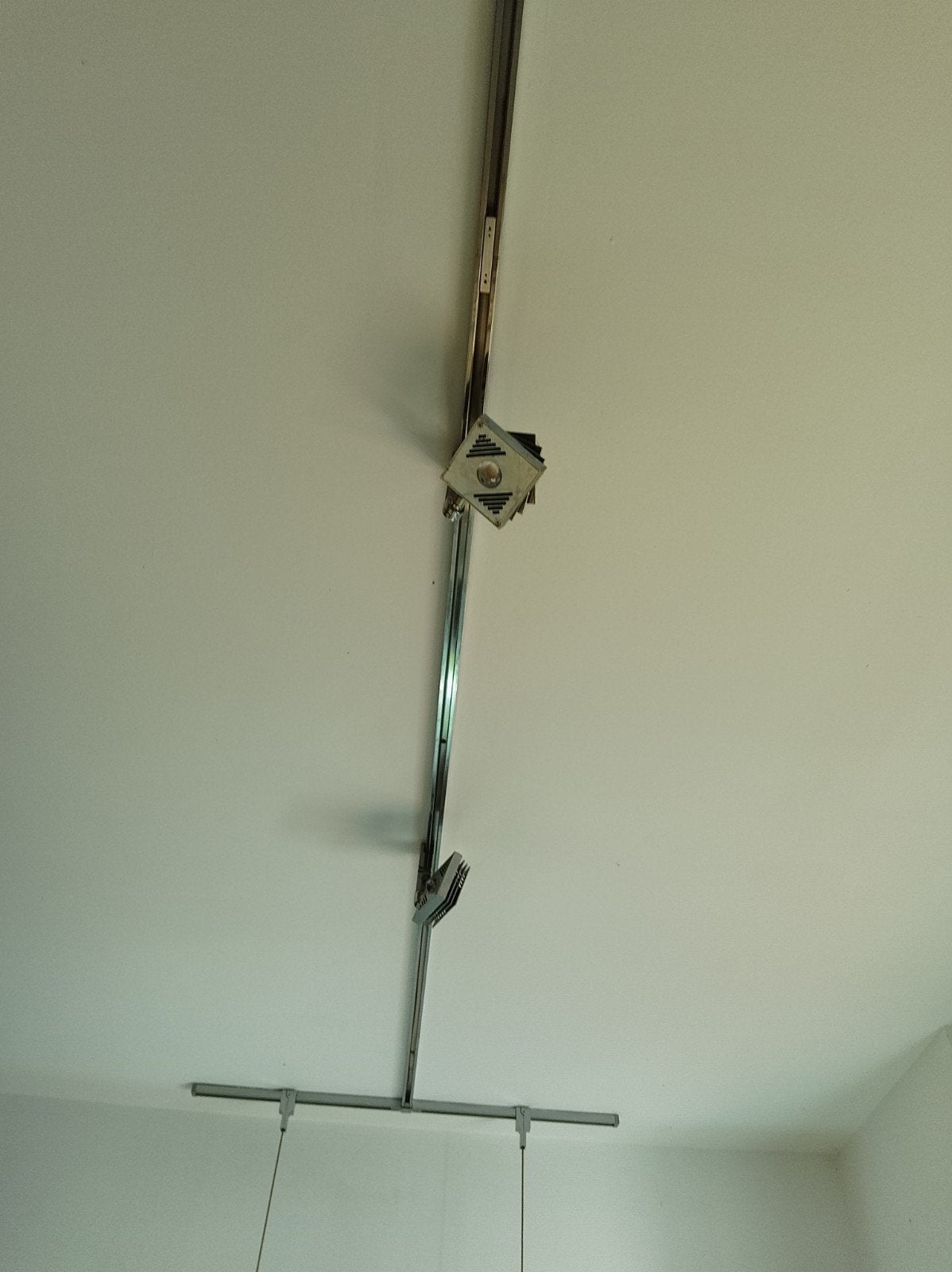 Plafondverlichting, 2spots verstelbaar en 2 hanglampen, Ophalen, Gebruikt, Metaal, Modern