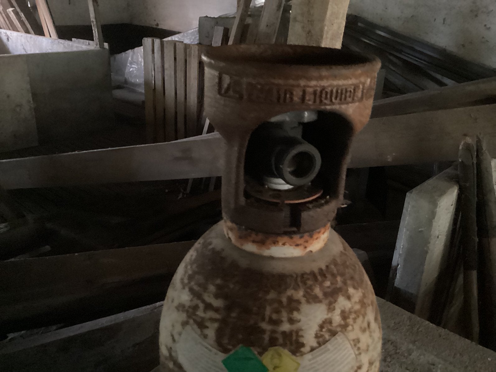 Gasfles air liquide, Ophalen, Gebruikt