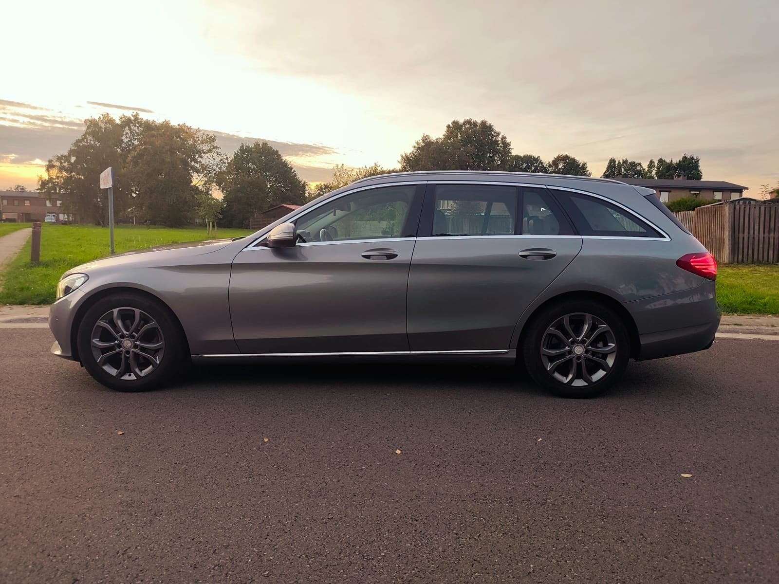 Mercedes C180d break/7G-Tronic automaat/Avantgarde, Auto's, Automaat, Zwart, Bedrijf, Navigatiesysteem