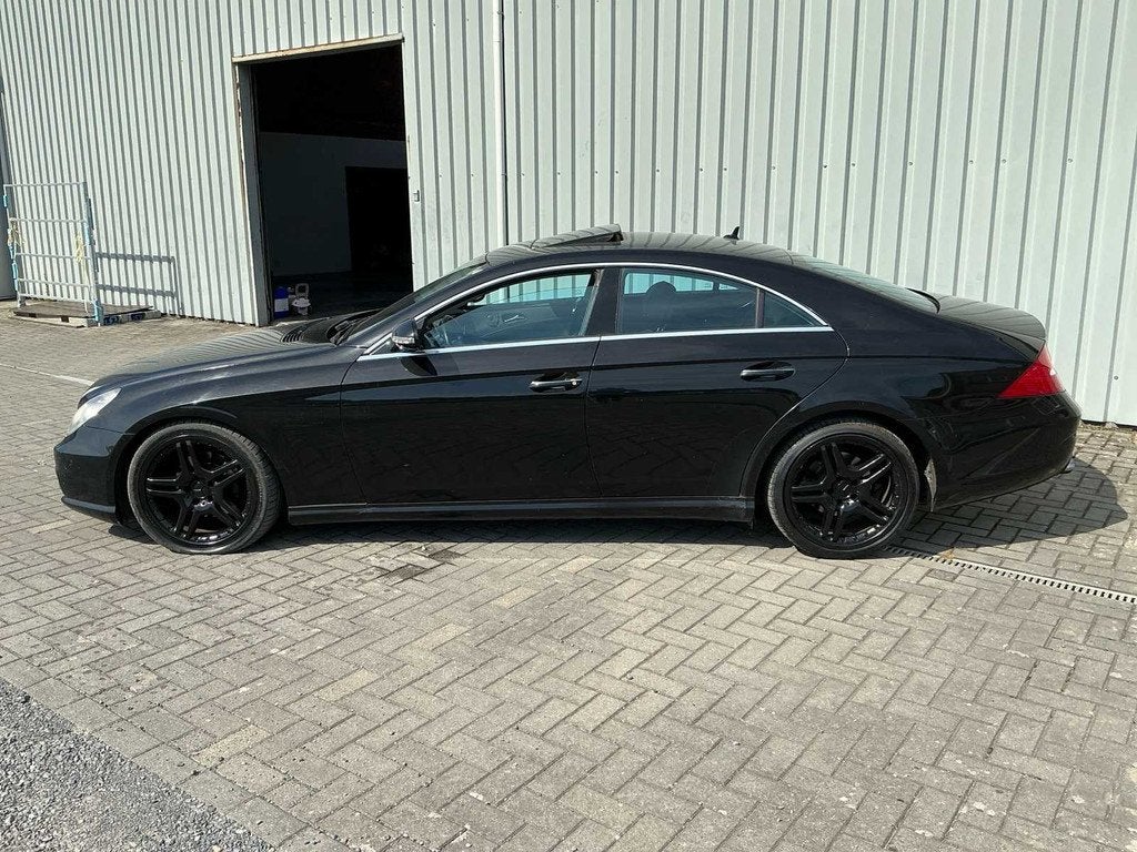 2008 Mercedes-Benz CLS 320 CDI V6 AMG - Pack Personenauto, Auto's, Automaat, Gebruikt, Bedrijf, CLS