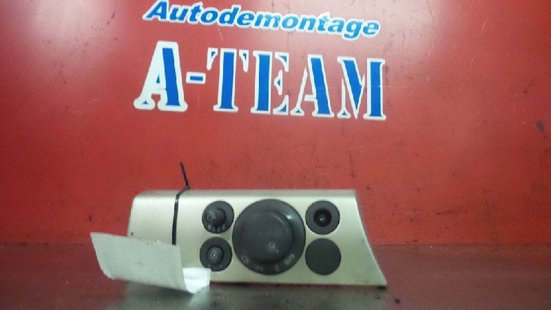 LICHTSCHAKELAAR Opel Vectra B (36) (01-1995/04-2002), Gebruikt, Opel, Opel Automobile GmbH, Kontakt-opel@opel.com