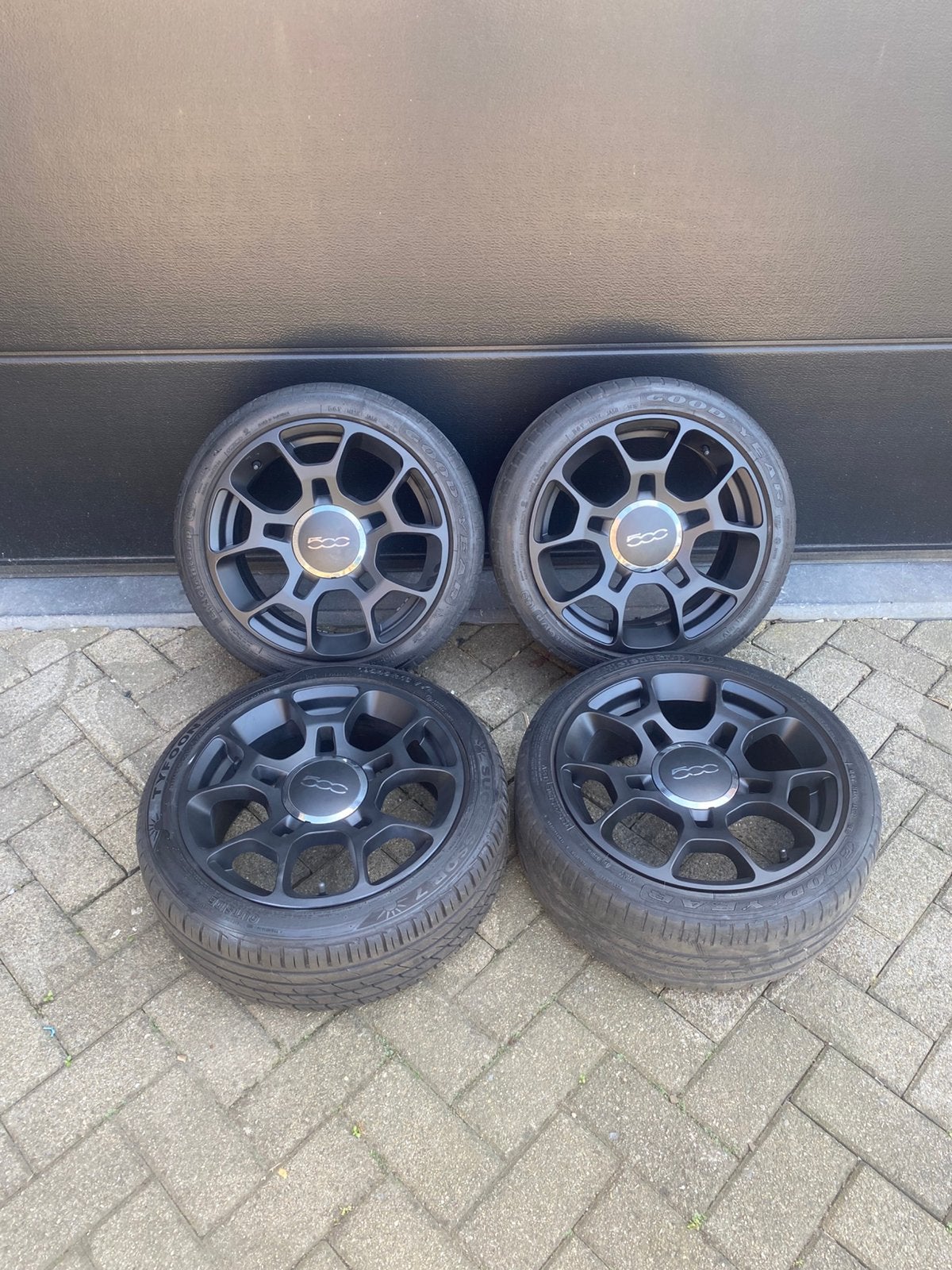 Fiat 500 Sport passend van 2007/2024 Mooie staat!, Auto-onderdelen, Ophalen, 16 inch, Band(en)