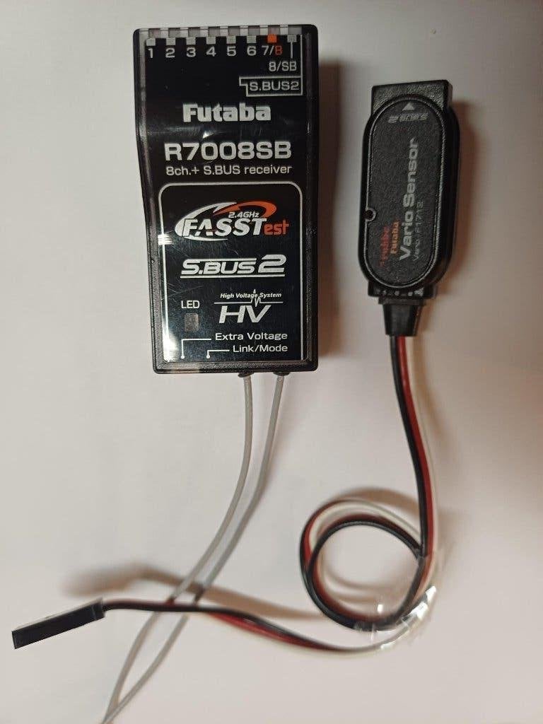 Futaba R7008SB FASSTest HV + Futaba Vario 1712, Hobby en Vrije tijd, Ophalen of Verzenden, Gebruikt