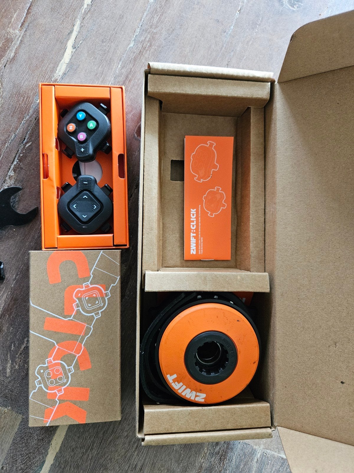 zwift cog zgan met doos en handleiding, Ophalen of Verzenden