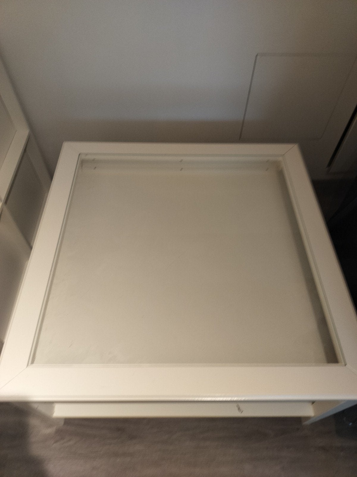 Ikea salontafel, Huis en Inrichting, Ophalen