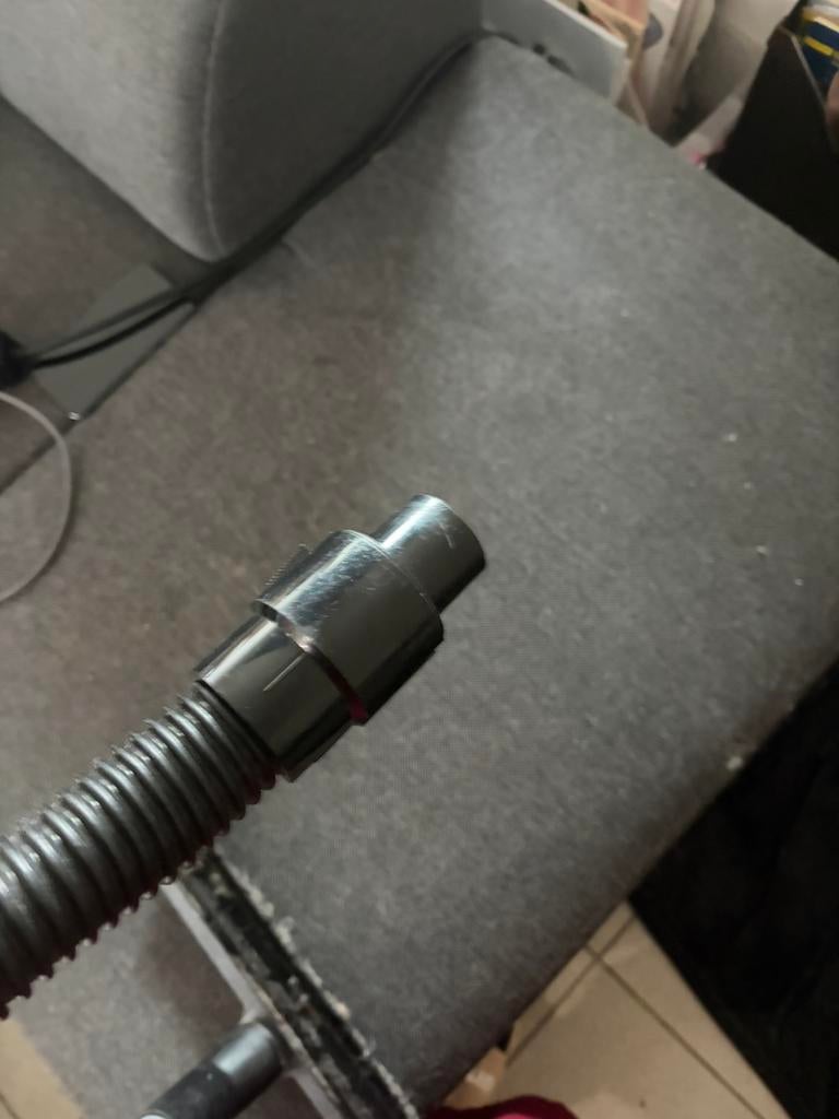 Stofzuiger steel, Elektronische apparatuur, Stofzuigers, Ophalen, Zo goed als nieuw