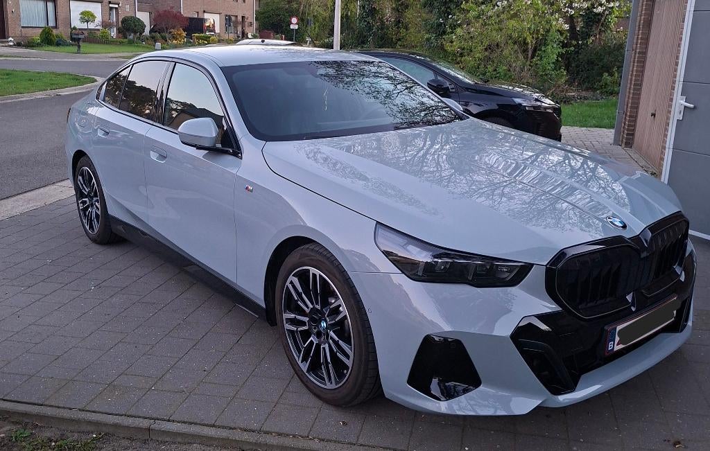 Bmw 520i (G60)  M Sport pack Pro -  Garantie tem 03/02/2030, Auto's, Automaat, Berline, 5 deurs, Particulier