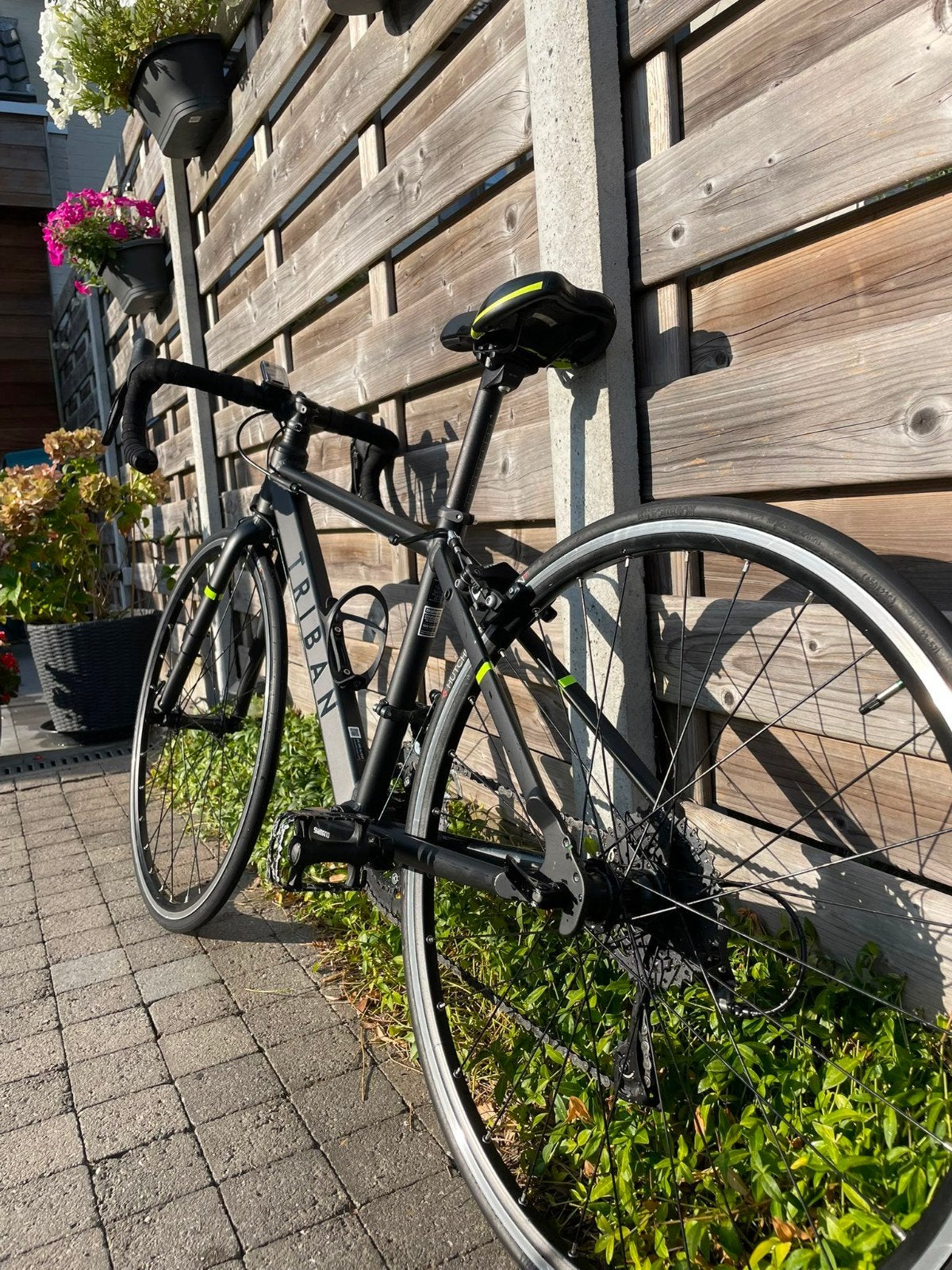 Koersfiets Triban 500 26 inch, Fietsen en Brommers, Ophalen, Zo goed als nieuw, 26 inch