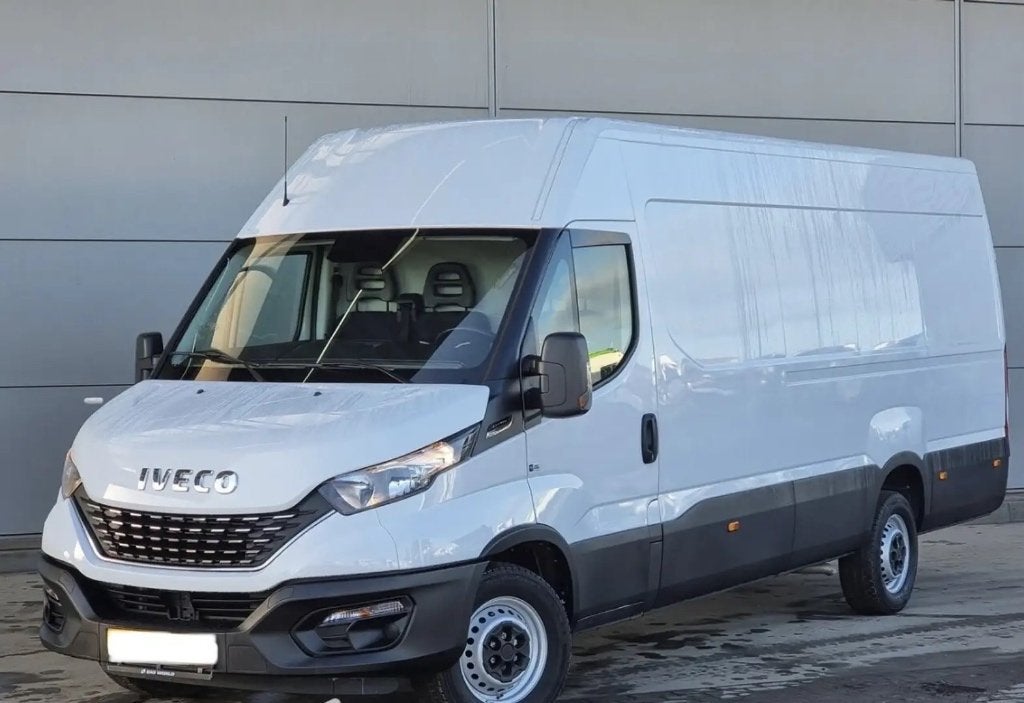 Iveco Daily 2.3 Turbo Hi-Matic L4H2 !, Auto's, Bestelwagens en Lichte vracht, 4 deurs, Iveco, Wit, Diesel
