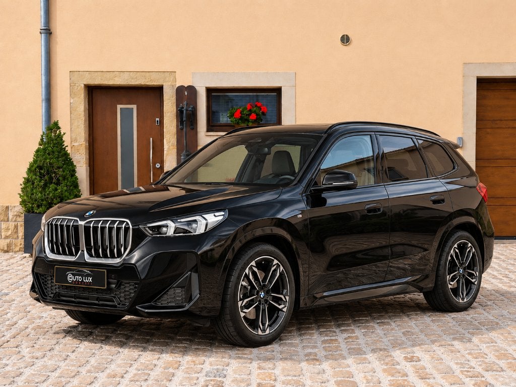 BMW X1 xDrive23d M Sport/Pano/ACC/Massage/Harman/AdLED, Achat, Entreprise, Entretenue par le concessionnaire, Noir