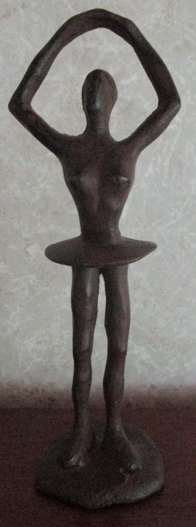 Decoratief beeld - ballerina - in zwaar metaal, Overige onderwerpen, Ophalen of Verzenden, 20 - 50 cm, Beeld