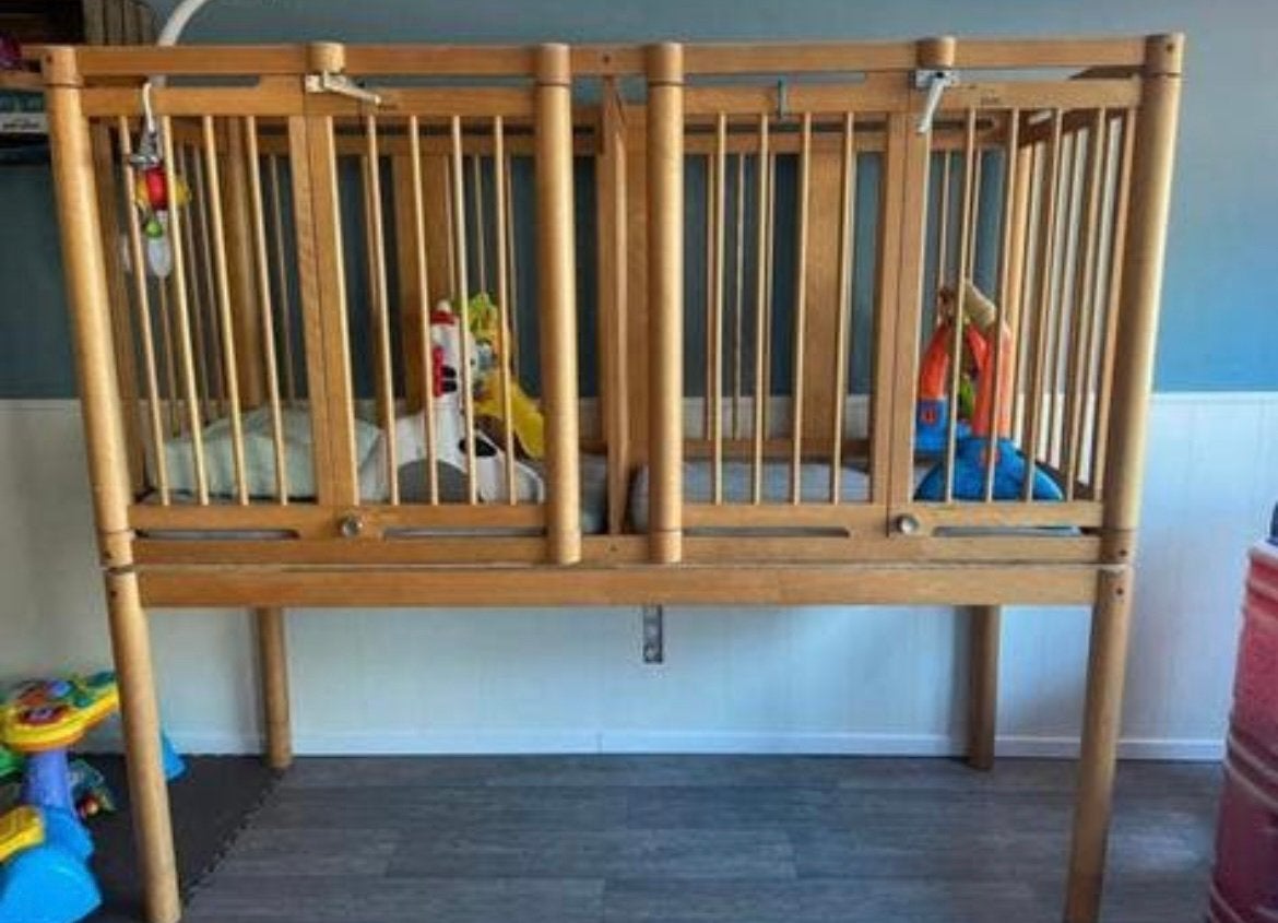 Dubbel park op poten. Gratis, Enfants & Bébés, Jouets | Extérieur | Cabanes d'enfant, Enlèvement, Comme neuf