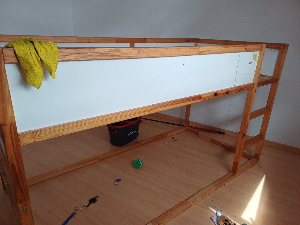Lit kura ikea, Enlèvement, Utilisé, Lit mi-hauteur mezzanine