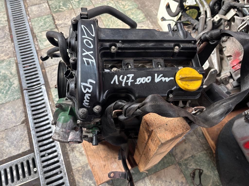 MOTEUR Z10XE OPEL CORSA C 1000 ESSENCE, Autos : Pièces & Accessoires, RUE BRIGADE PIRON 307, Enlèvement, Utilisé, Garage_bila@yahoo.fr