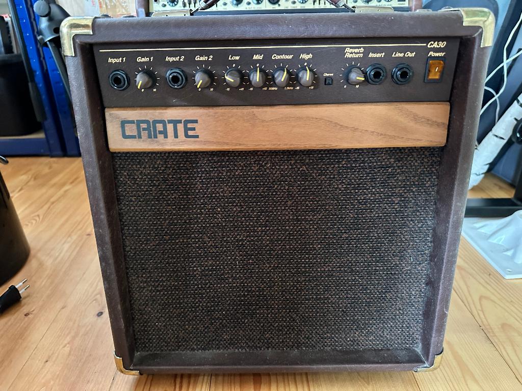 2 akoestische gitaarversterkers en effecten pedaal GT-08, Enlèvement, Comme neuf, Guitare, 50 à 100 watts