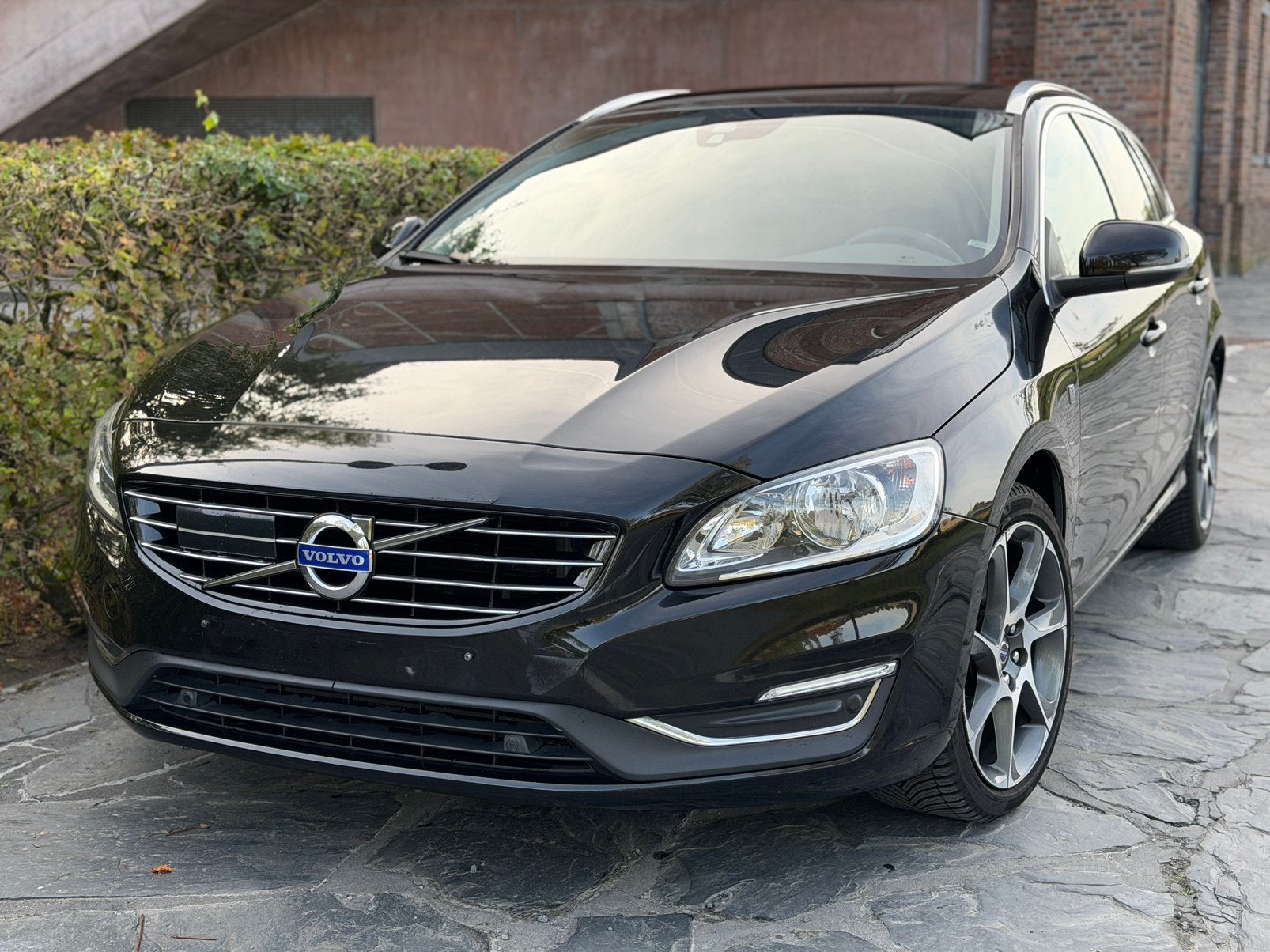 Volvo v60 2.0d / Ocean Race / Euro6 / Garantie, Autos, Cuir, Achat, Entreprise, Boîte manuelle