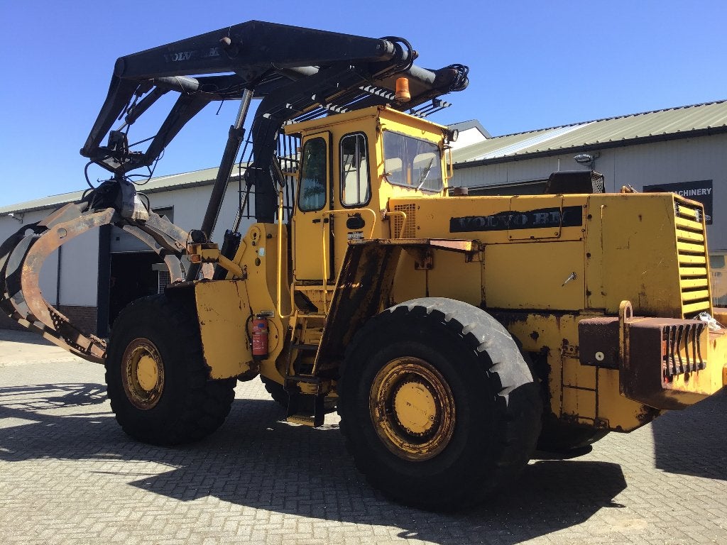 Volvo L160, Ophalen, Wiellader of Shovel