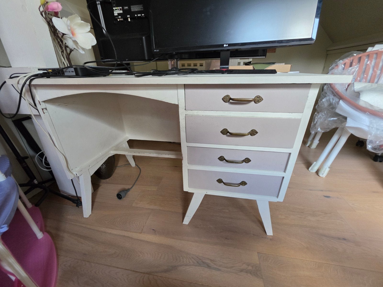 bureau, Ophalen