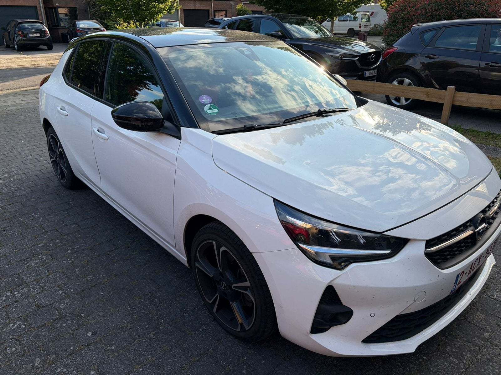 Opel corsa GS-line 130 pk panorama dak, Automaat, Leder en Stof, Wit, 5 deurs