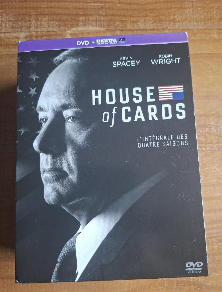 House of Cards - Intégrale saisons 1-2-3-4, CD & DVD, Blu-ray, Enlèvement ou Envoi, Utilisé, TV & Séries télévisées