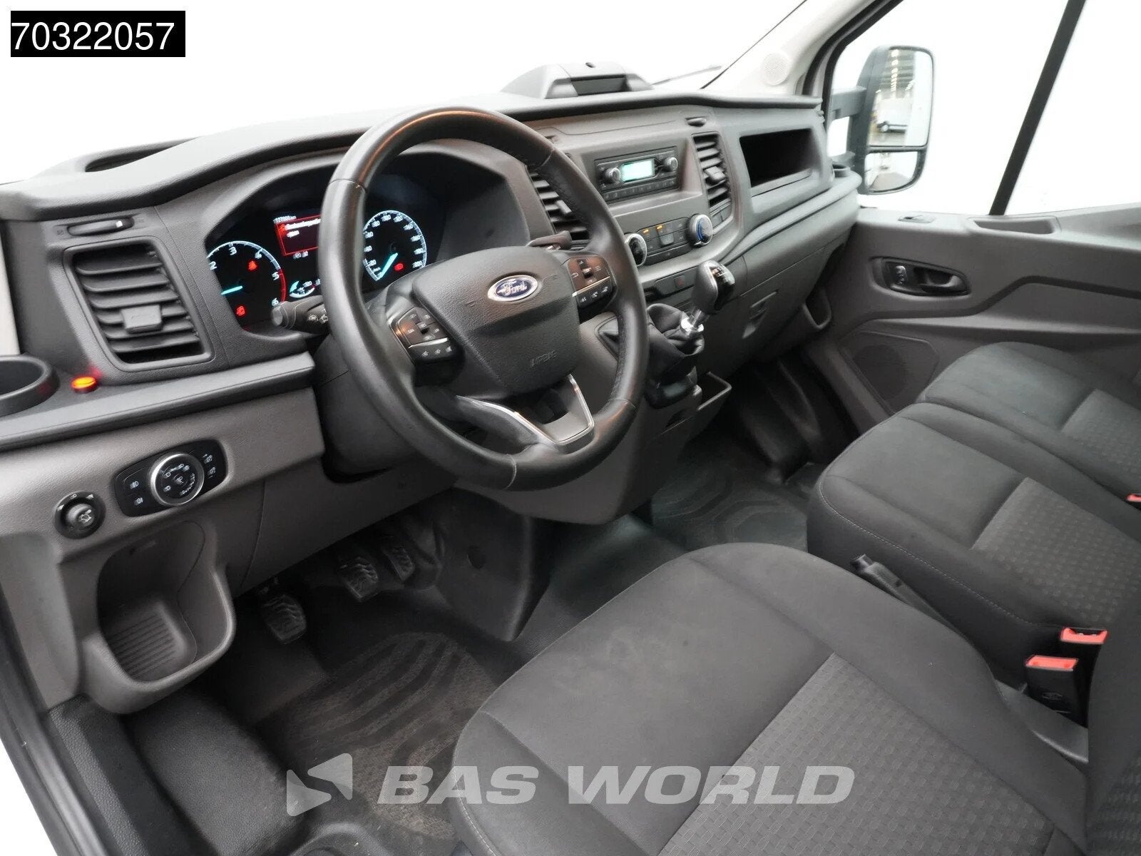 Ford Transit 130pk D'Hollandia Ladebordwand Koffer Klima Tem, Stof, Euro 6, 4 cilinders, Start-stop-systeem