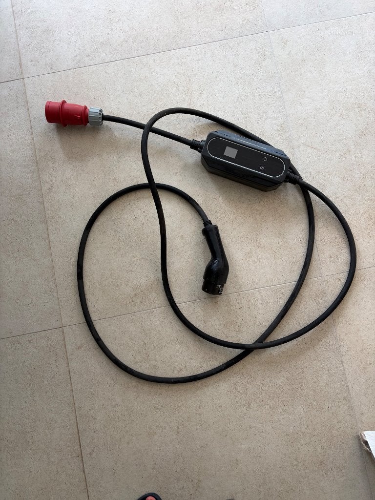 Mobiele lader voor elektrische auto, Ophalen, Gebruikt