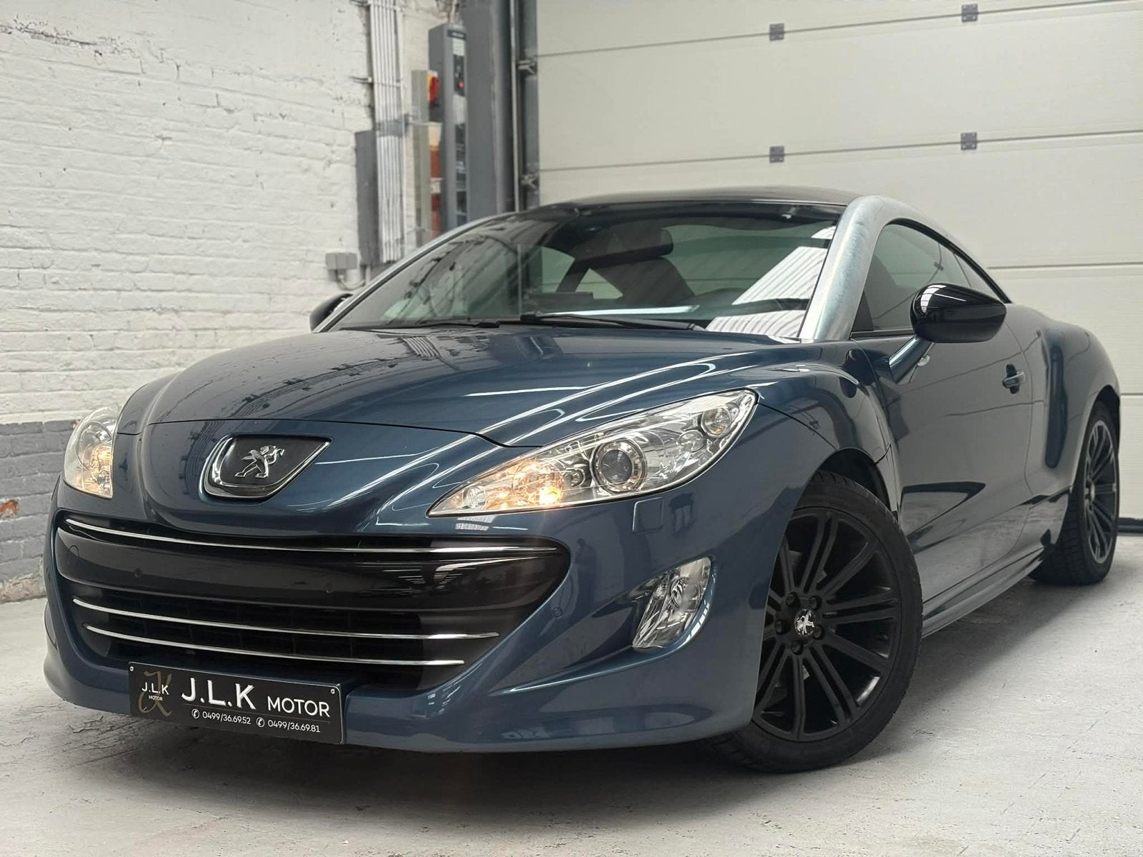 Peugeot RCZ / 1.6 Essence / BOÎTE AUTO / CARBONE CUIR GPS, Auto's, Automaat, Bedrijf, 1598 cc, RCZ