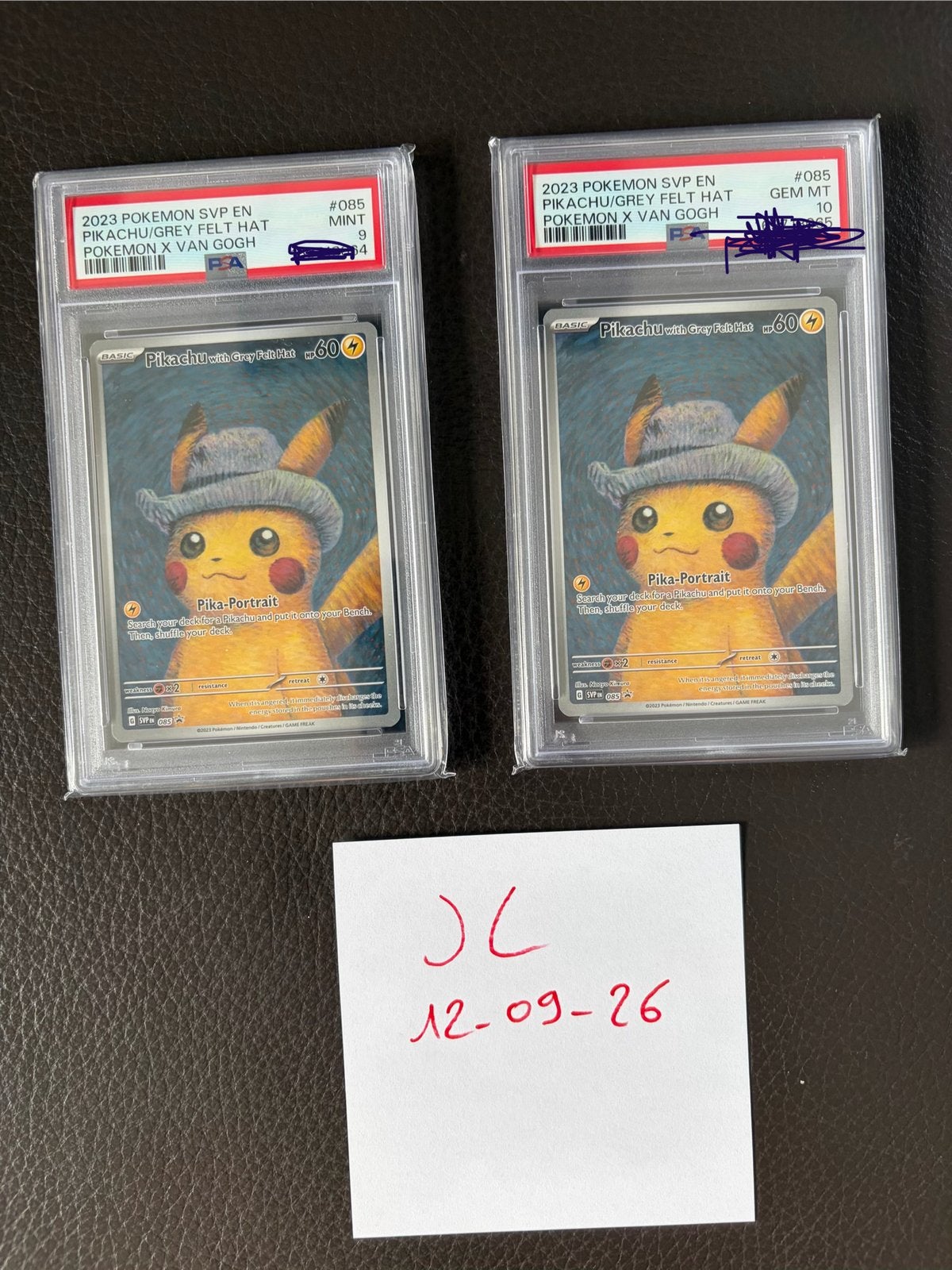 Pickachu grey felt het psa 9-10, Ophalen, Nieuw